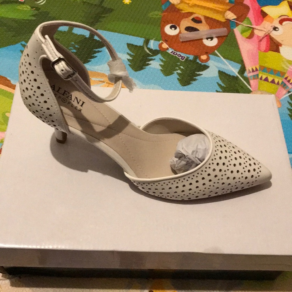 Cotton Alfani shoes